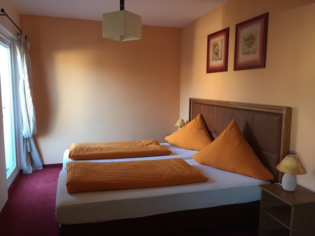 Hotel Haus Der Gastlichkeit à Ratingen Chambre photo