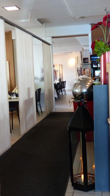 Hotel Haus Der Gastlichkeit à Ratingen Extérieur photo